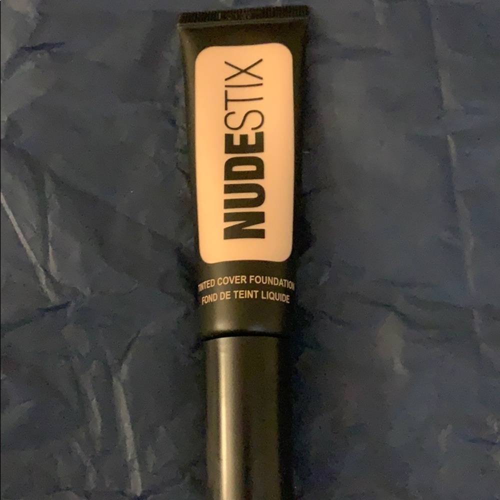 Nudestix tinted cover NWOB